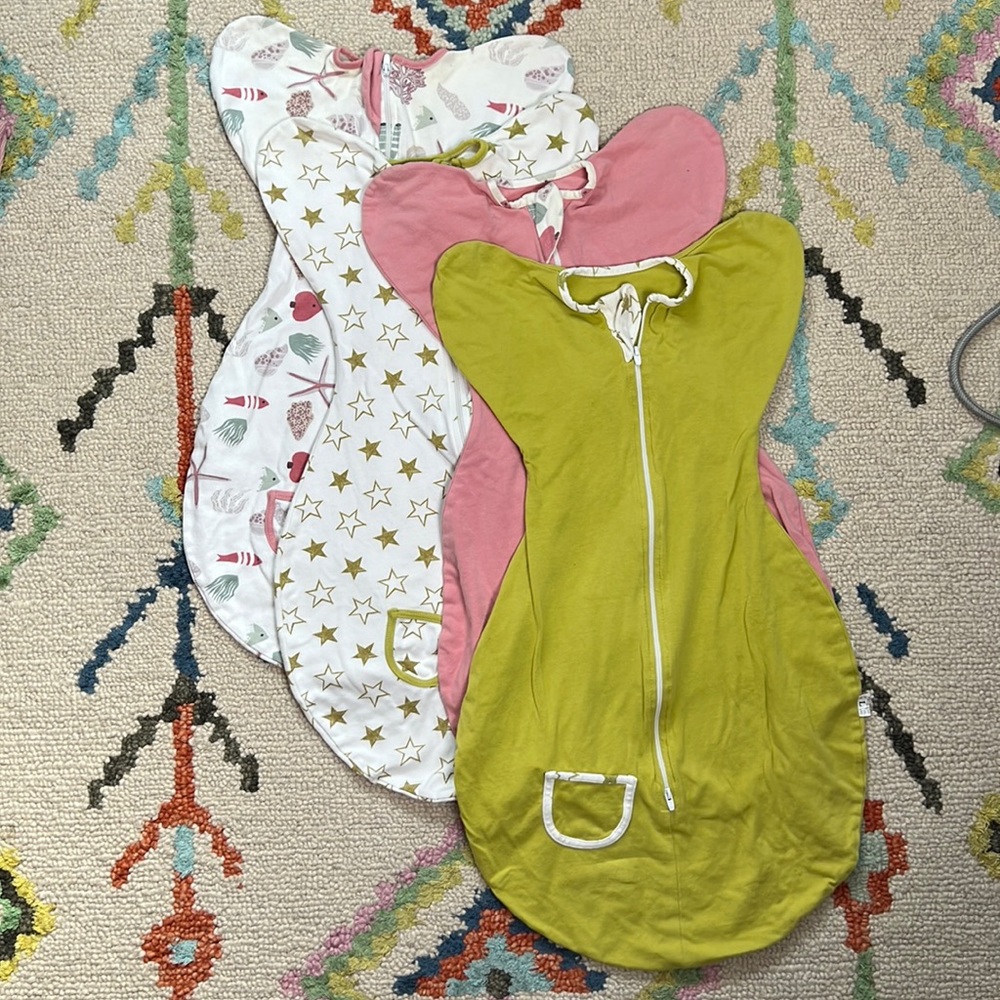***SOLD*** Zigjoy Baby Swaddle